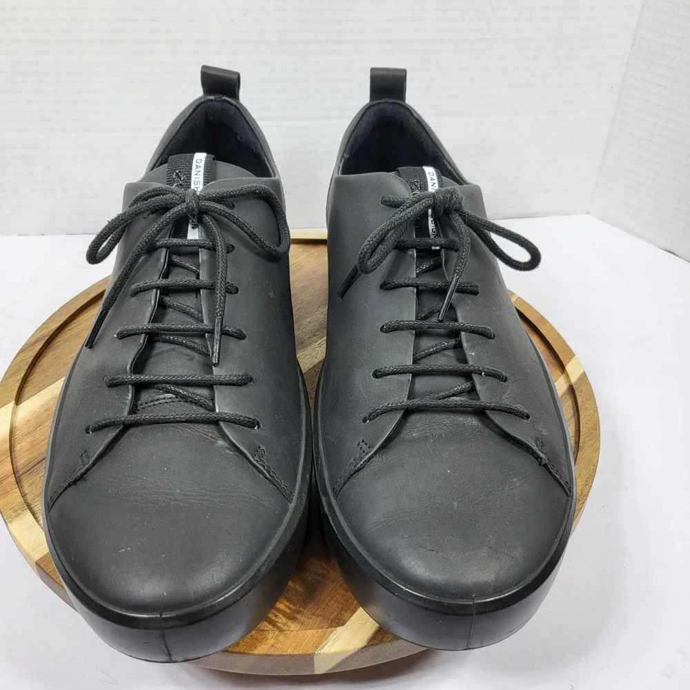 ECCO Soft 8 Mens Black Leather Sneakers Danish Design 440504-11001 Size 44 US 10